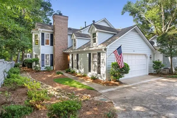 110 Great Oaks Lane, Roswell, GA 30075