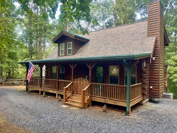 114 Rockingham Way, Ellijay, GA 30540