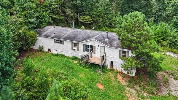 276 Wilderness Camp Road Se, White, GA 30184