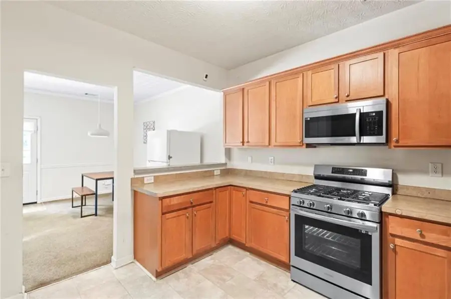 1709 W Taylor Avenue, East Point, GA 30344 - #2