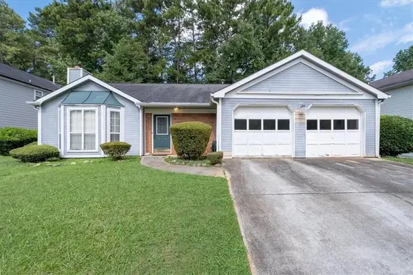 511 Barclay Court, Stone Mountain, GA 30083