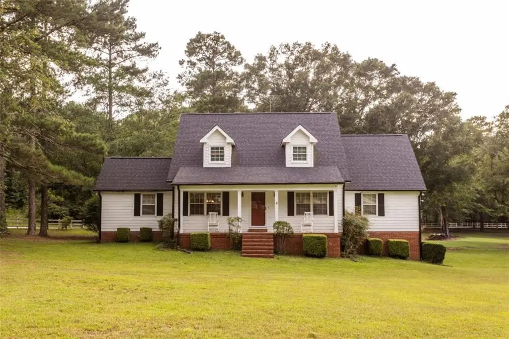 3260 N Sharon Church Road N, Loganville, GA 30052 - #1