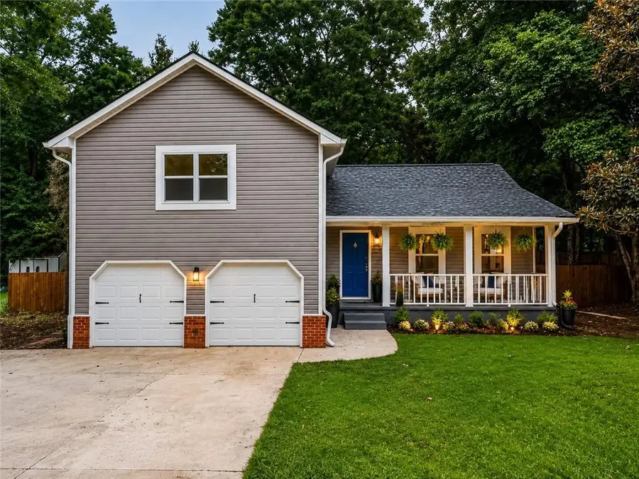 204 Groveland Drive, Peachtree City, GA 30269 - #2