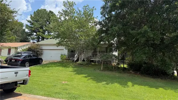 195 Kingsport Drive, Lawrenceville, GA 30046
