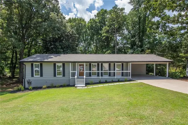6109 Ridge Way, Douglasville, GA 30135