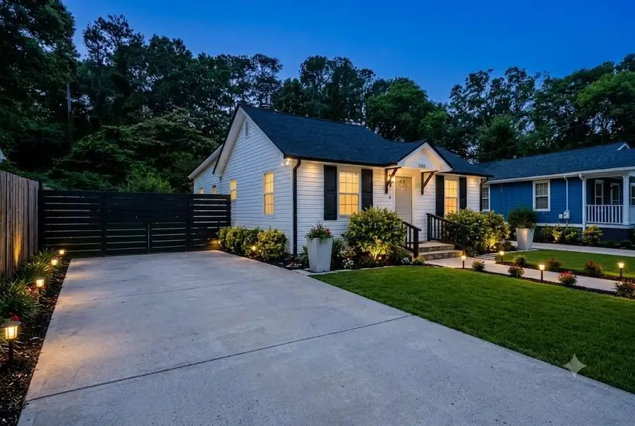 2100 Tiger Flowers Drive Nw, Atlanta, GA 30314 - #3