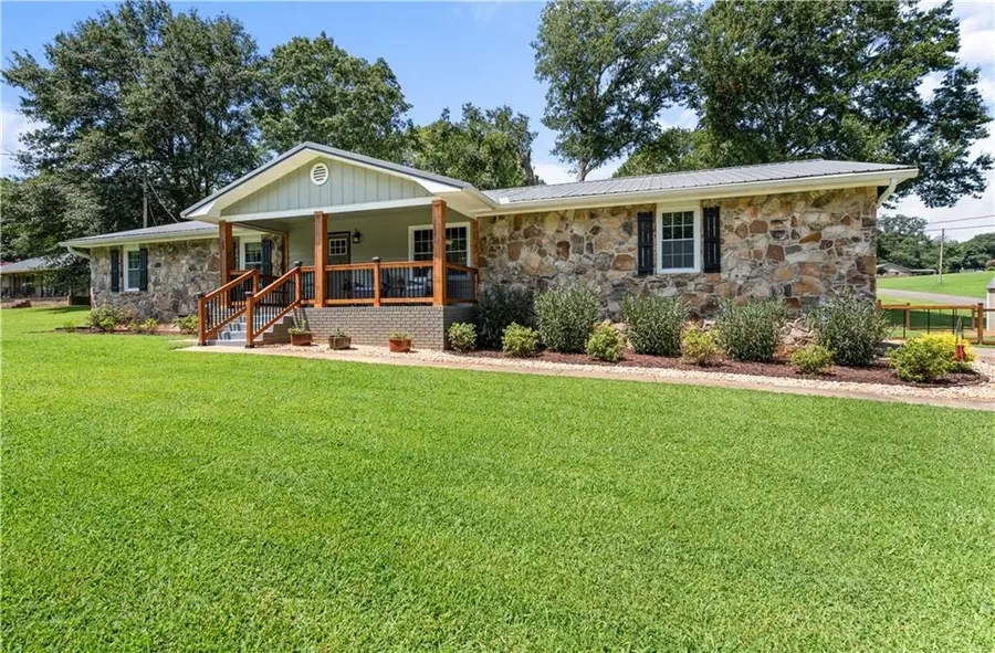 23 Oakwood Drive, Cedartown, GA 30125 - #3