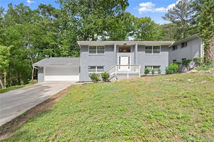495 Larchmont Circle Nw, Atlanta, GA 30318 - #2