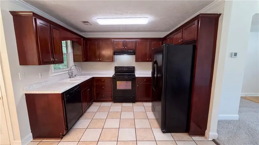 225 Berkshire Pass, Covington, GA 30016 - #2