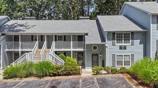 3940 Riverlook Parkway Se #302, Marietta, GA 30067