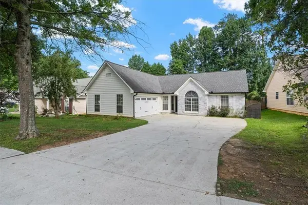 5235 Sterling Trace Court Nw, Lilburn, GA 30047