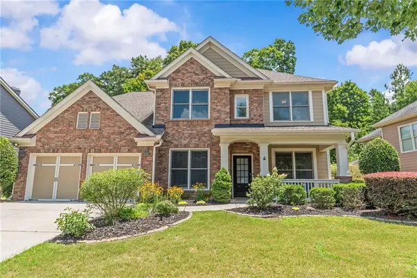 7525 Brookstone Circle, Flowery Branch, GA 30542