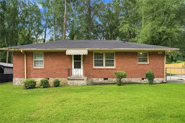 126 E Mimosa Drive, Jonesboro, GA 30236