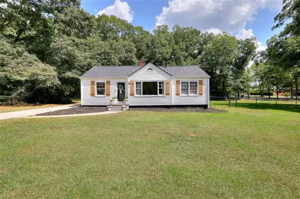 186 S Forest Avenue S, Social Circle, GA 30025