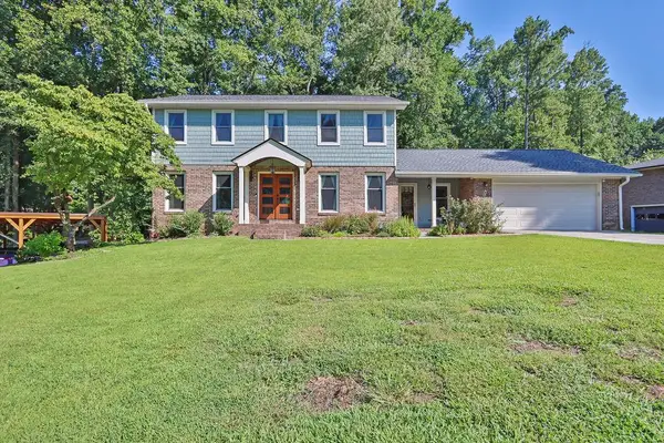 2511 Flagsmoor Drive, Snellville, GA 30078