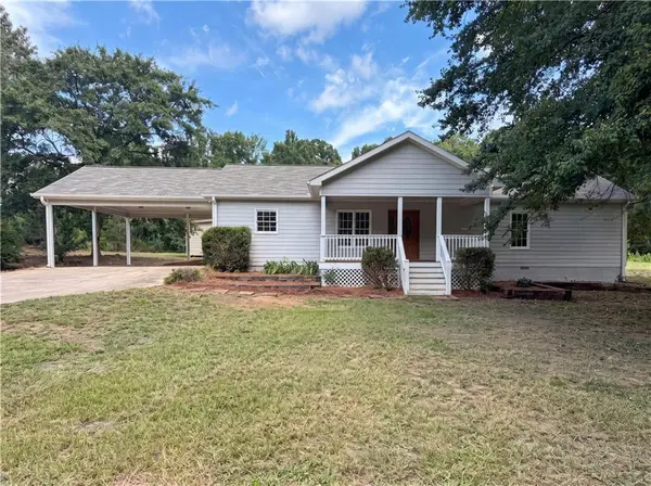 38 Paradise Hogan Road, Lexington, GA 30648