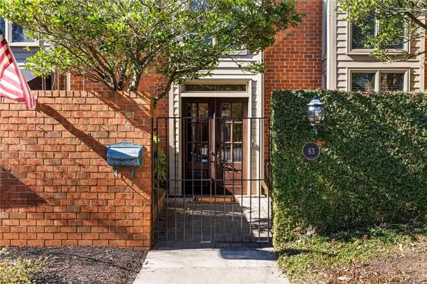 63 Willow Glen, Sandy Springs, GA 30342