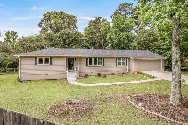 25 Pine Chase Drive, Carrollton, GA 30116
