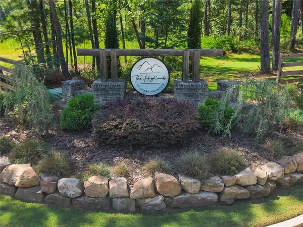 200 Highlands Chase, Ball Ground, GA 30107