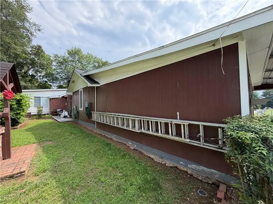 401 Latimore Avenue, Buford, GA 30518 - #2