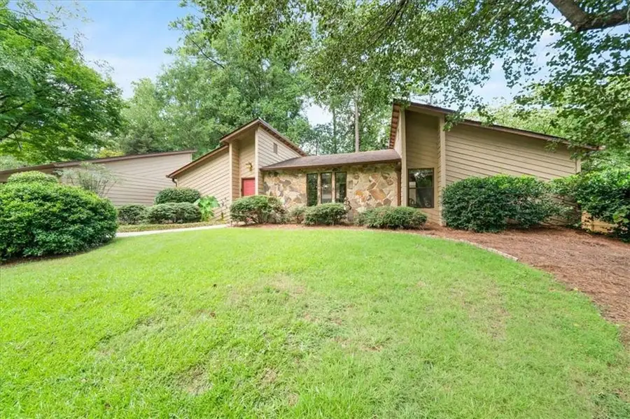 20 Foxridge Court, Marietta, GA 30067 - #2