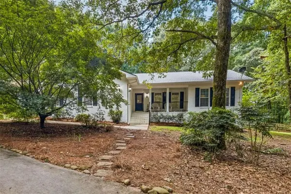406 Hidden Lakes Trail, Jefferson, GA 30549