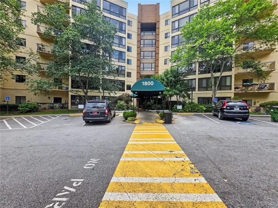 1800 Clairmont Lake #A314, Decatur, GA 30033 - #2