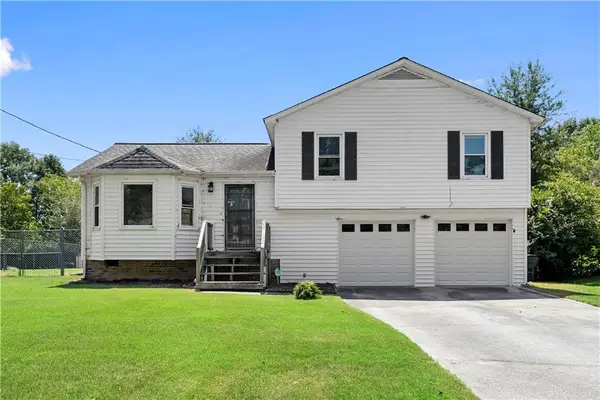 1560 Rose Garden Lane, Loganville, GA 30052