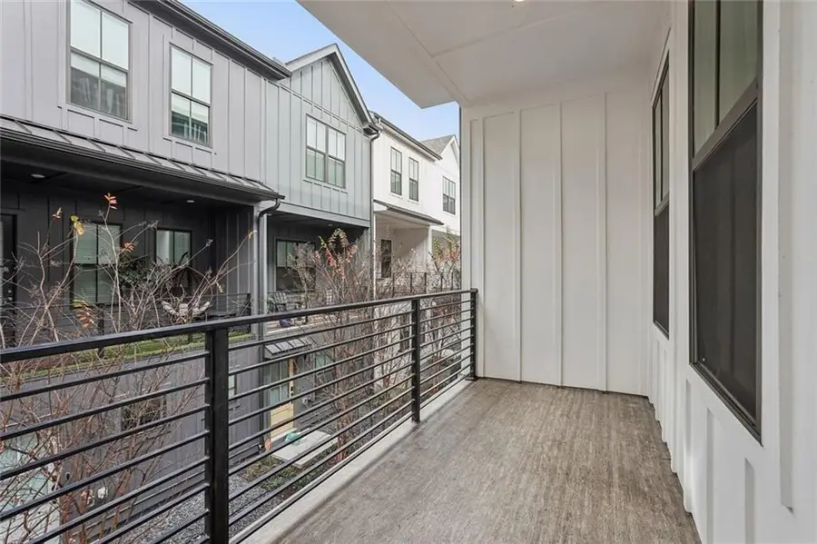 193 Chestnut Circle #38, Atlanta, GA 30342 - #3