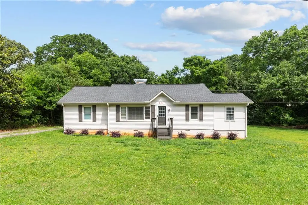 641 Highway 23 Nw, Suwanee, GA 30024 - #1