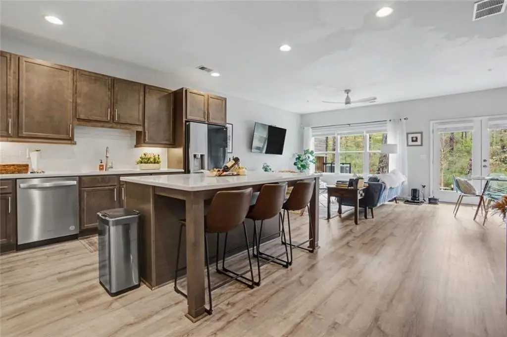 2913 Ilir Manor Nw, Atlanta, GA 30318 - #1