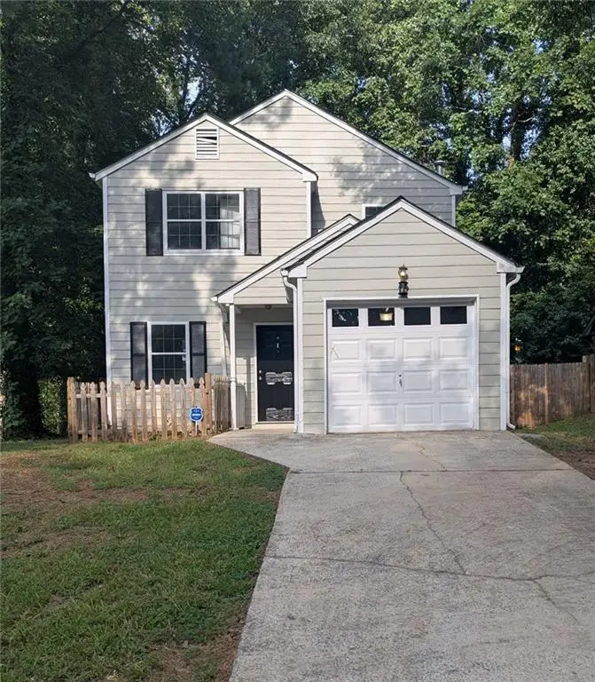 945 Hemingway Road, Stone Mountain, GA 30088 - #1