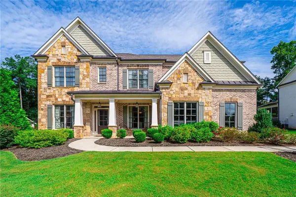 2440 Sunflower Drive, Hoschton, GA 30548