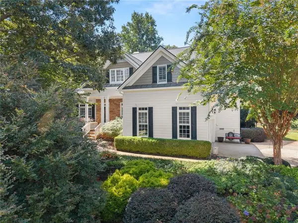 4614 Chartwell Chase Court, Flowery Branch, GA 30542