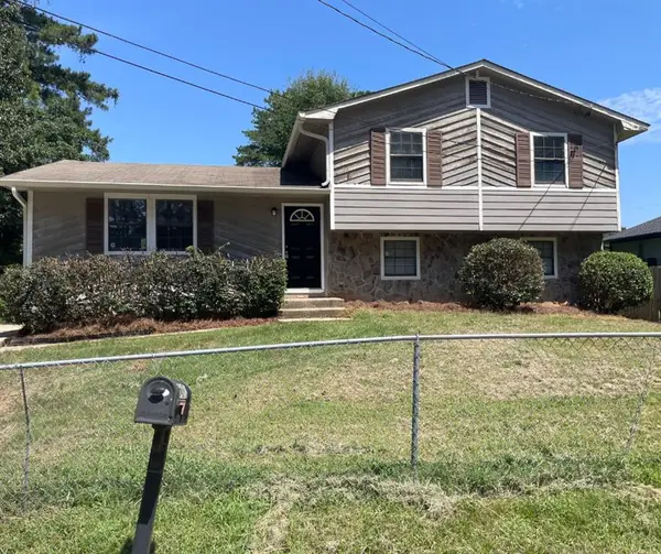 6077 Cherokee Valley Terrace, Lithonia, GA 30058