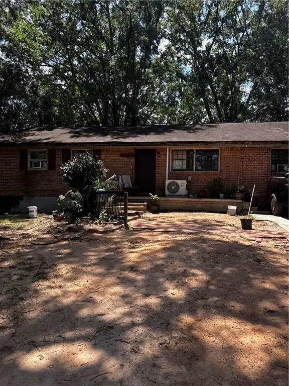301 Essex Drive, Jonesboro, GA 30238