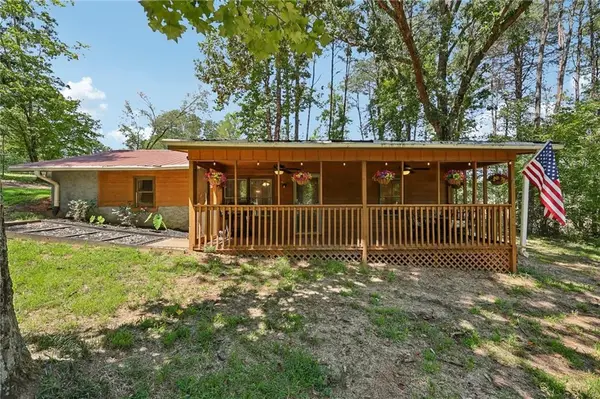 1398 Elliott Family Parkway, Dawsonville, GA 30534