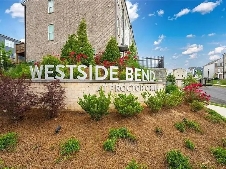 2635 Creekside Drive Nw, Atlanta, GA 30318 - #2