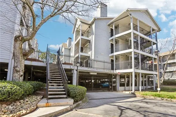 324 Granville Court, Sandy Springs, GA 30328