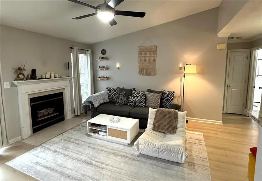 324 Granville Court, Sandy Springs, GA 30328 - #3