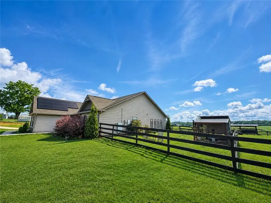 4404 Smokey Rd, Newnan, GA 30263 - #3