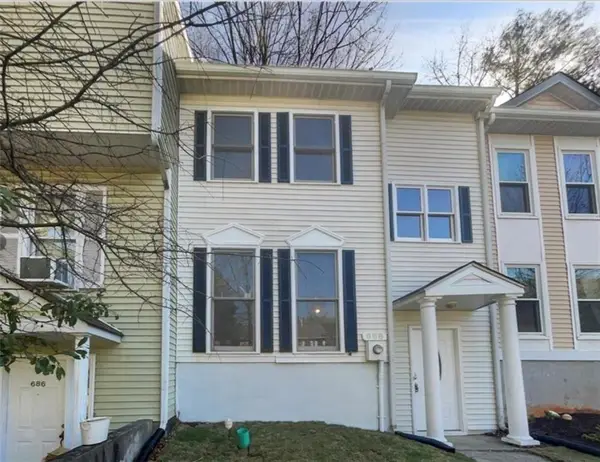 688 Stratford Green, Avondale Estates, GA 30002