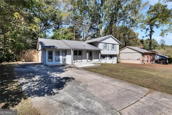 6575 Hidden Brook Trail, Atlanta, GA 30349