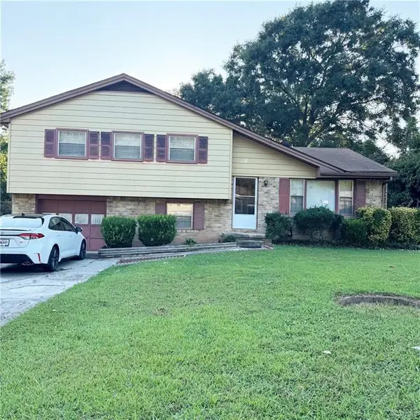 6411 Forest Haven Ln, Riverdale, GA 30274