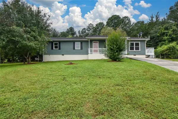1745 Overlook Way Sw, Conyers, GA 30094