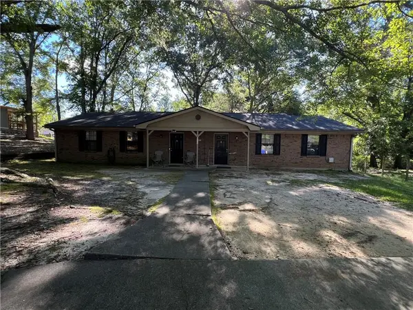 1026 Barn Oak Court Ne, Conyers, GA 30012