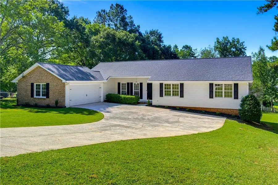 1691 Bentwood Drive Sw, Lilburn, GA 30047 - #3