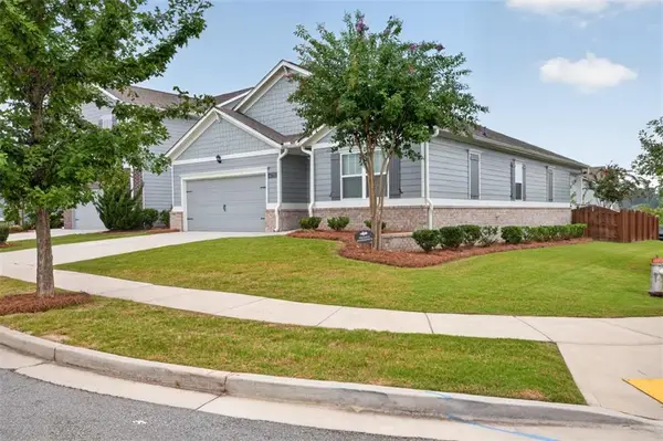 6750 Star Gaze Court, Flowery Branch, GA 30542