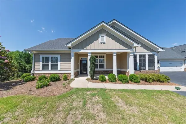 312 Cherokee Station Circle, Woodstock, GA 30188