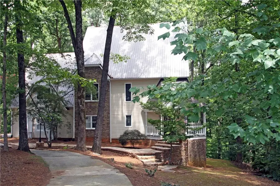 5633 Aven Road, Marietta, GA 30068 - #3